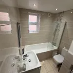 Divinity Guesthouse
